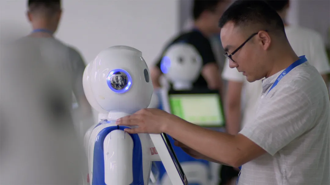 全国科技工作者日 | 向平凡而伟大的科技工作者致敬